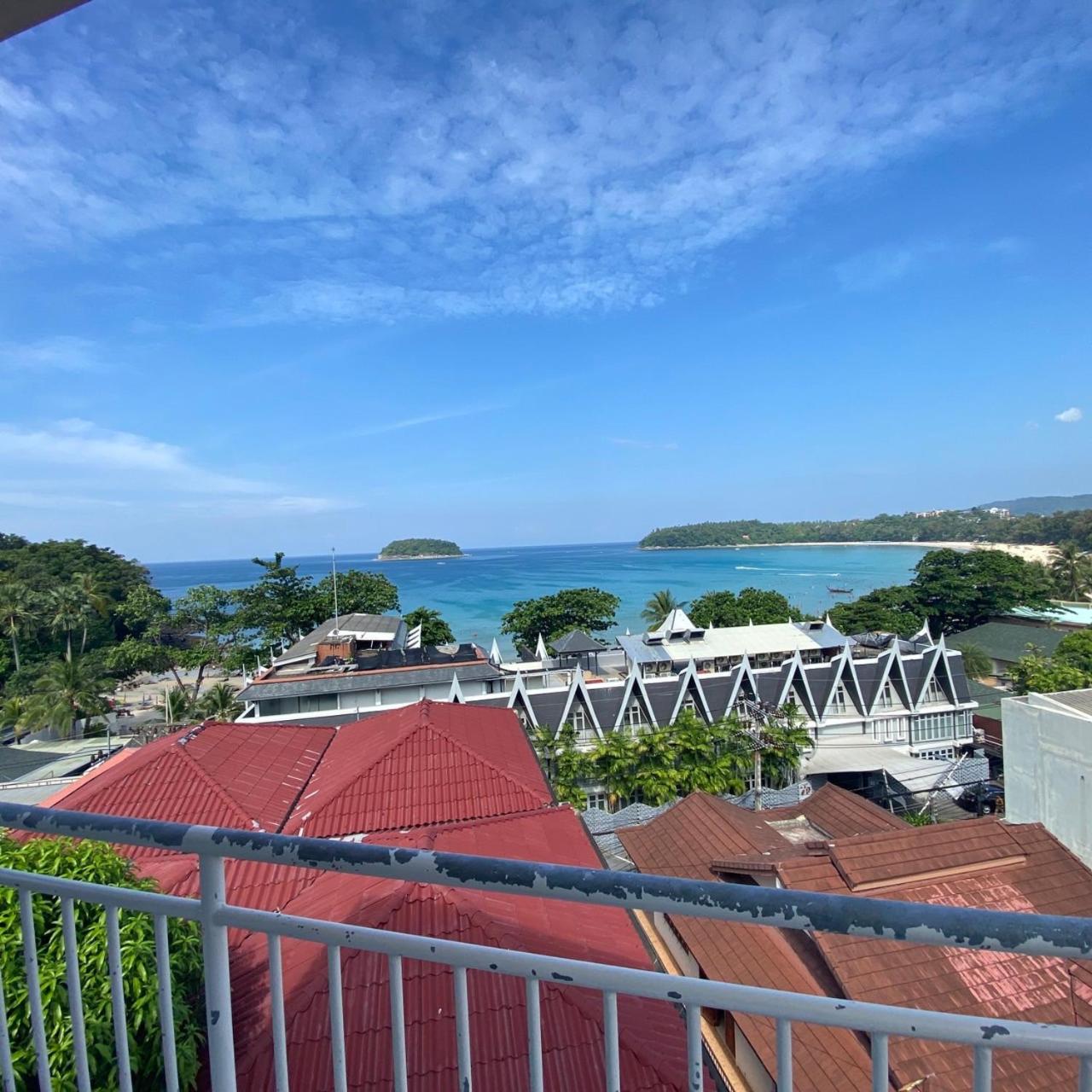 Da Bungalows Pantai Kata Luaran gambar